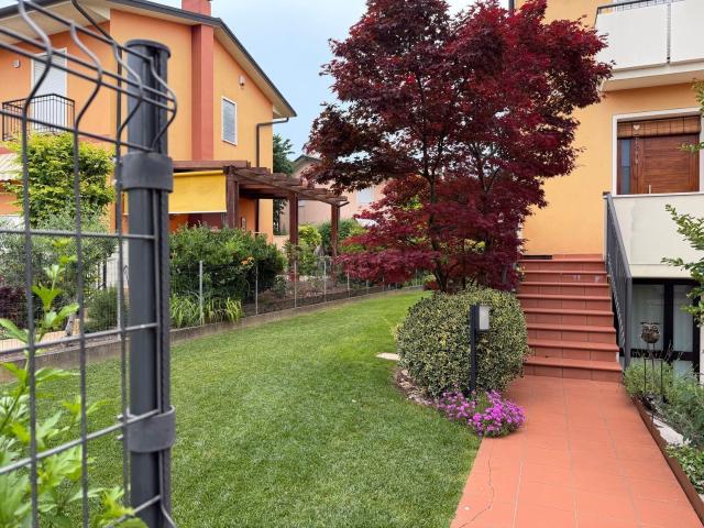 Casa in vendita a Dueville, Veneto