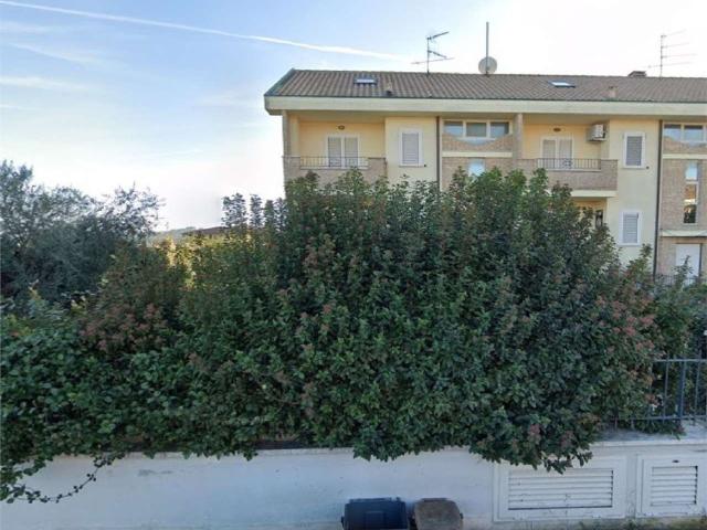 Casa in vendita a Li Piane, Sant'Egidio alla Vibrata