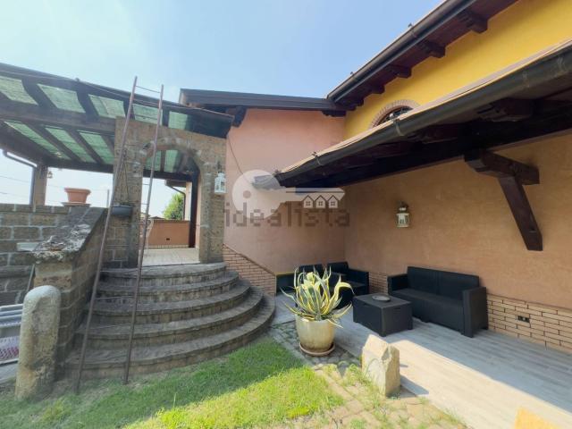 Casa in vendita a Leno, Lombardia
