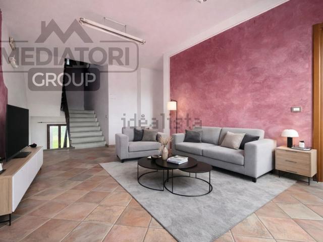 Casa in vendita a Alberaccio, San Miniato