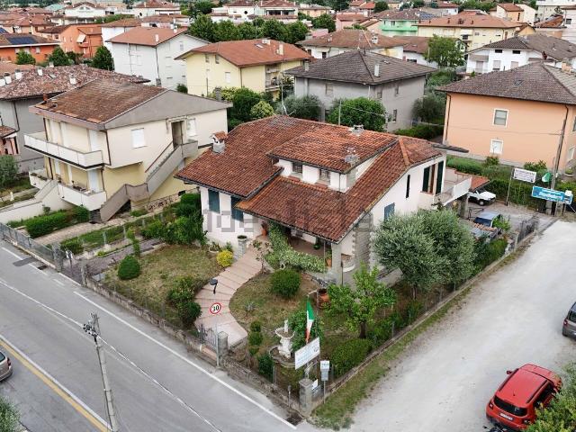 Casa in vendita a Unione di comuni Valmarecchia, Verucchio