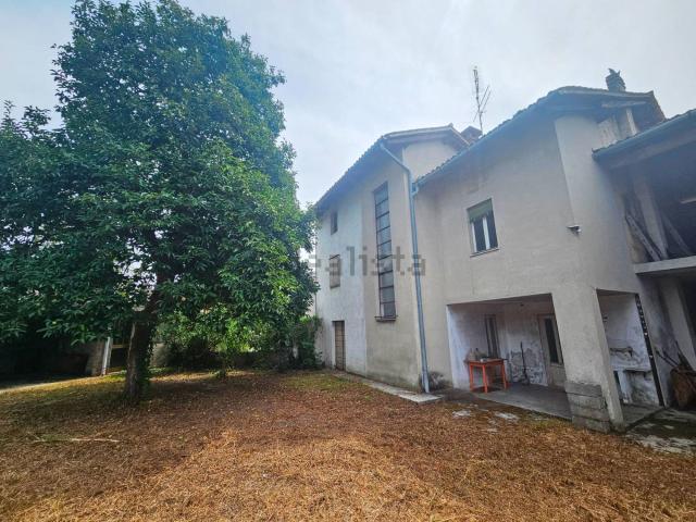 Casa in vendita a Capriva del Friuli / Caprive, Capriva del Friuli