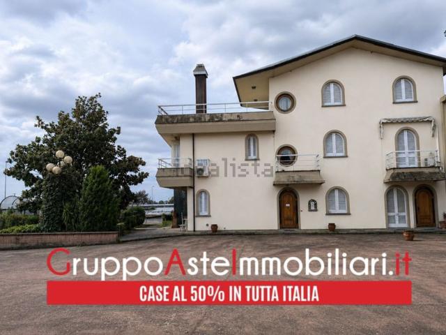 Casa in vendita a Larciano, Toscana