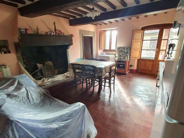 Casa in vendita a Subbiano, Toscana
