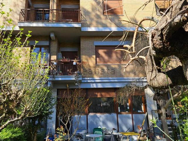 Casa in vendita a Santi Filippo e Giacomo, Marche