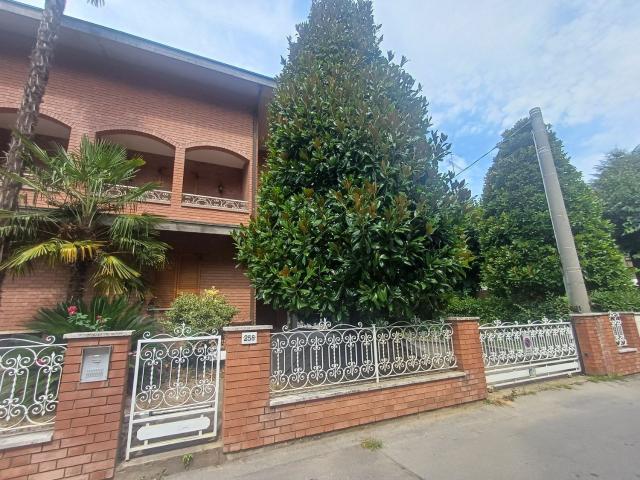 Casa in vendita a Unione di comuni Terre di Castelli, Vignola