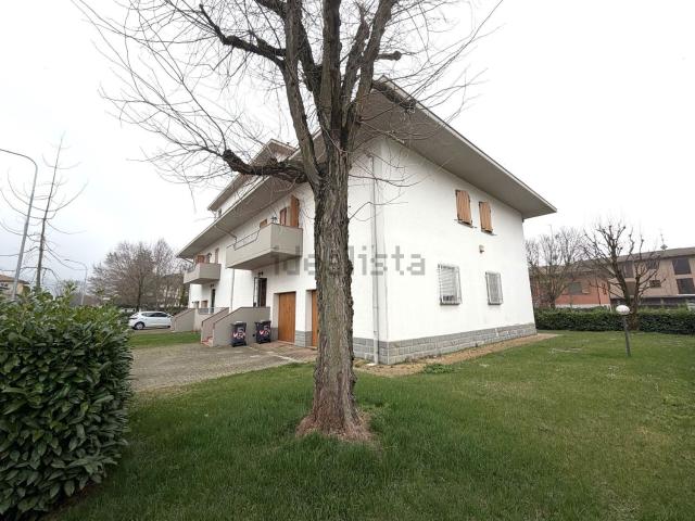 Casa in vendita a Unione dei comuni Valli del Reno, Lavino e Samoggia, Reggio Emilia