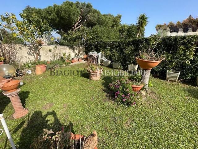 Casa in vendita a Montenero basso, Livorno