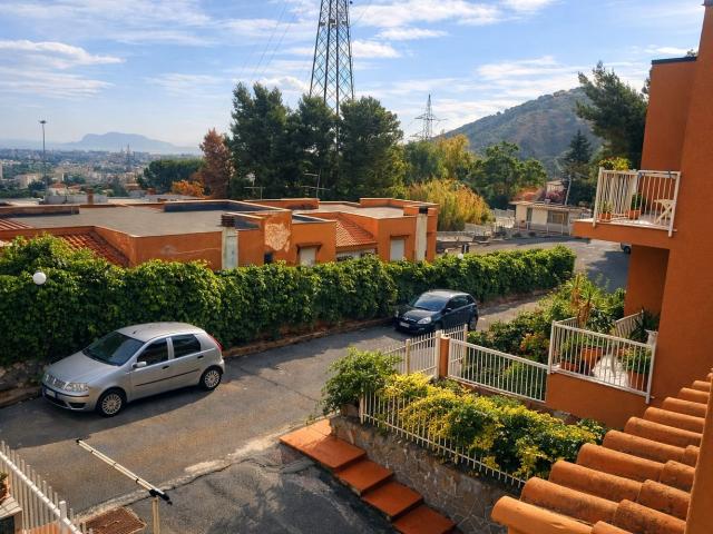 Casa in vendita a V Circoscrizione, Palermo