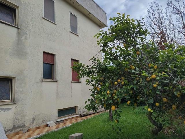 Casa in vendita a Roma Capitale, Lazio