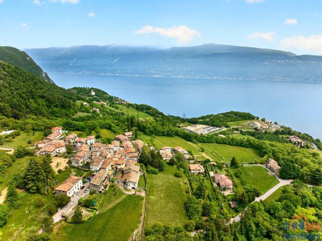 Casa in vendita a Comunità Montana Parco Alto Garda bresciano, Gargnano
