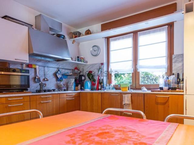 Casa in vendita a Paderno, Reana Del Roiale