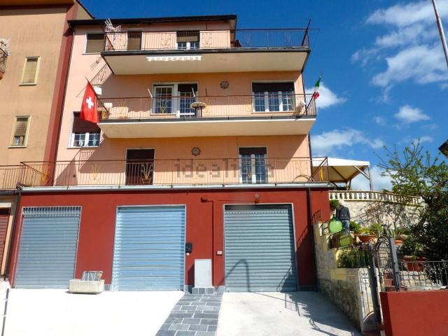 Casa in vendita a Bellosguardo, Campania