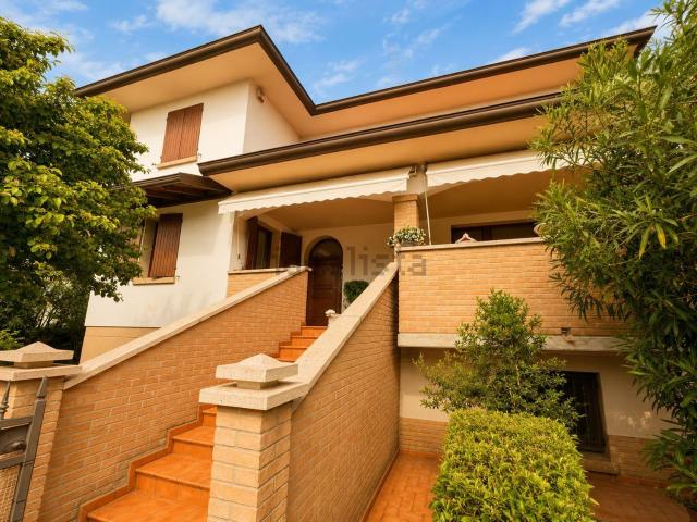 Casa in vendita a Val d’Enza, Re
