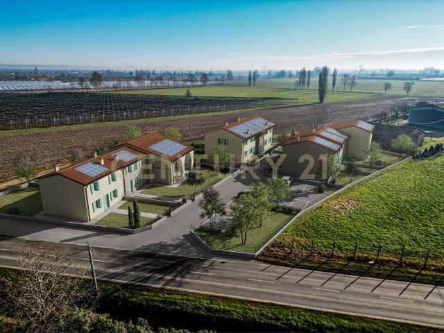 Casa in vendita a Santa Maria di Zevio, Zevio