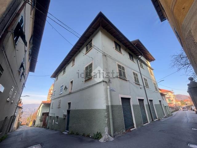 Casa in vendita a Torrazza, Sant'olcese