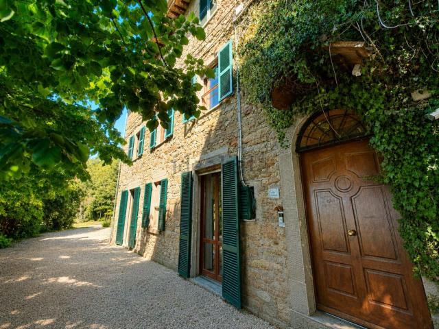 Casa in vendita a Passignano Sul Trasimeno, Umbria