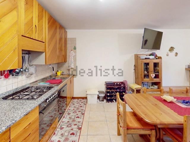 Casa in vendita a Campoloniano, Rieti
