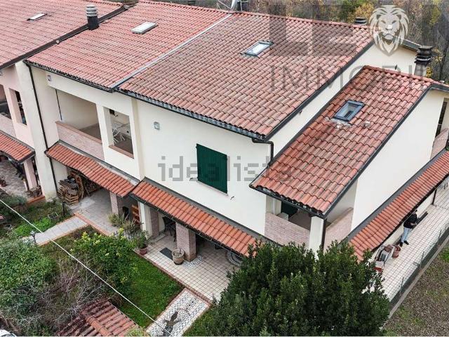 Casa in vendita a Unione di comuni Terre di Castelli, Vignola