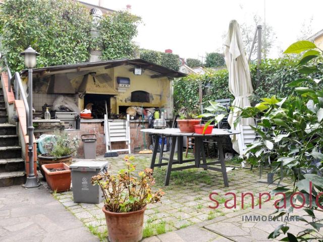 Casa in vendita a Montemurlo, Toscana