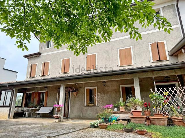 Casa in vendita a Romans, Cordenons
