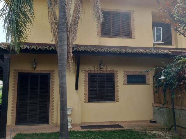 Casa in vendita a Calabria, Catanzaro
