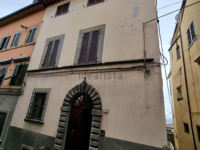 Casa in vendita a Castiglion Fiorentino, Toscana