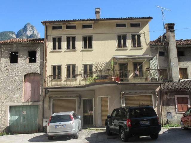 Casa in vendita a Longarone, Veneto