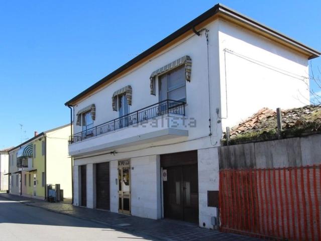 Casa in vendita a Unione Delta del Po, Lagosanto