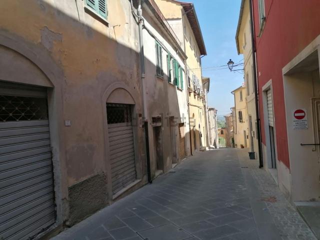 Casa in vendita a Casciana Terme Lari, Casciana Alta