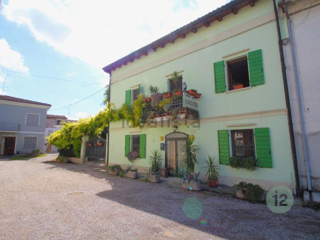 Casa in vendita a Rolo, Reggio nell'Emilia