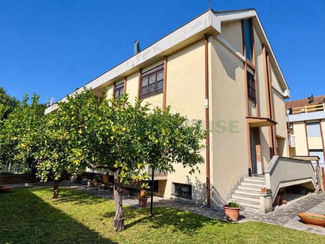 Casa in vendita a Capua, Caserta