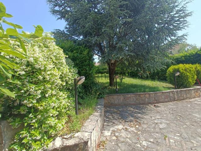 Casa in vendita a San Lazzaro, Isernia