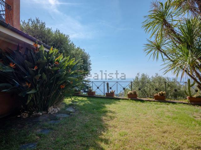 Casa in vendita a Poggio del Sole, Albissola Marina