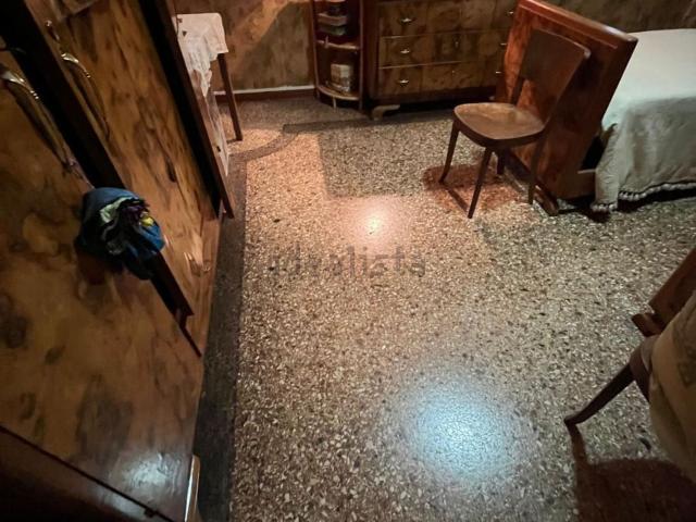 Casa in vendita a Rovigo, Veneto