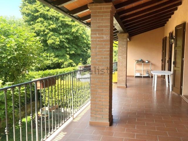 Casa in vendita a Re, Reggio Emilia