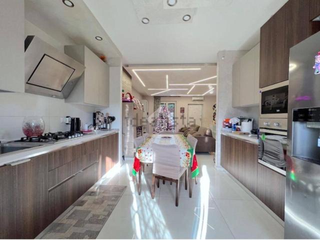 Casa in vendita a Orta Di Atella, Campania