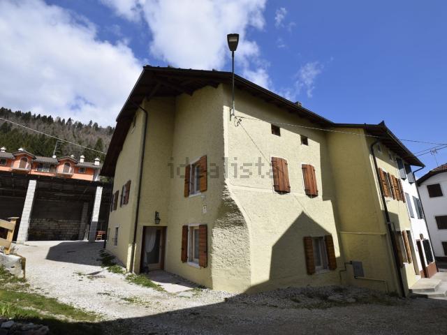Casa in vendita a Rotzo, Veneto
