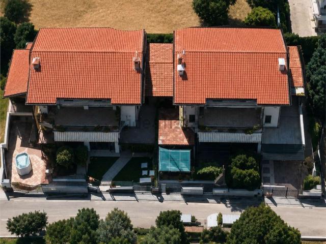 Casa in vendita a Calabria, Cosenza