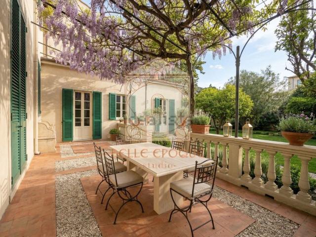 Casa in vendita a Viareggio, Toscana