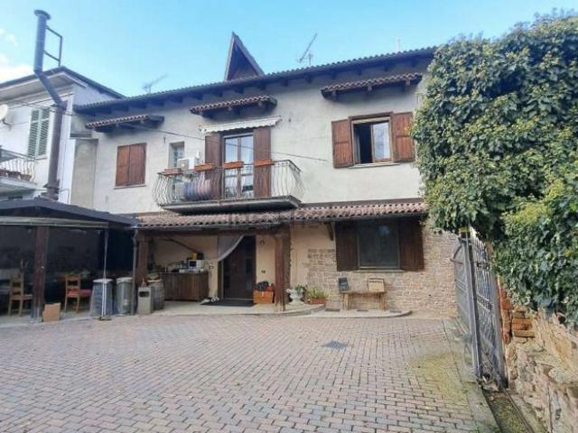 Casa in vendita a Piemonte, Asti