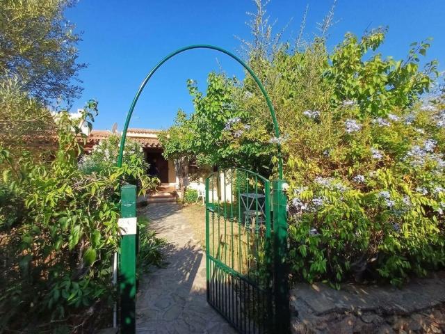 Casa in vendita a Stirritoggiu, Santu Diadòru/San Teodoro