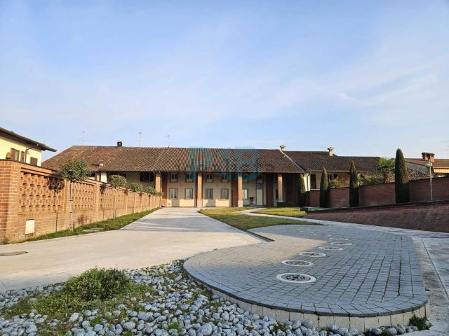 Casa in vendita a Unione dei Comuni Bassa Bresciana Occidentale, Orzinuovi