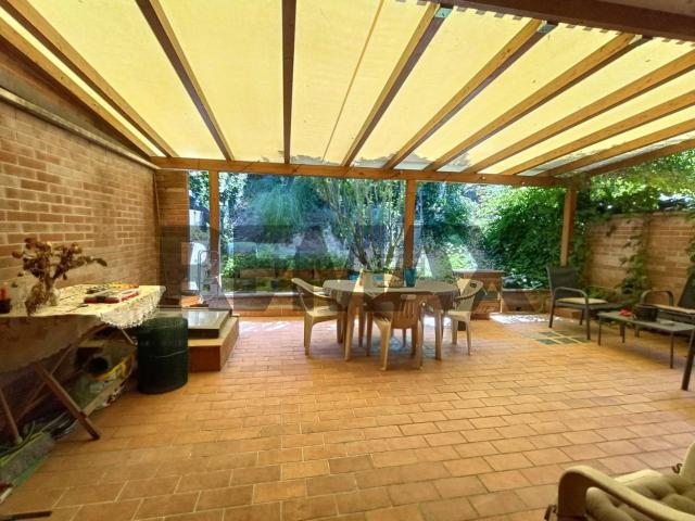 Casa in vendita a Madonna Alta, Perugia