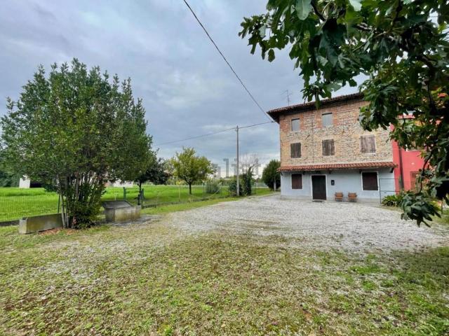 Casa in vendita a Rosa, San Vito Al Tagliamento