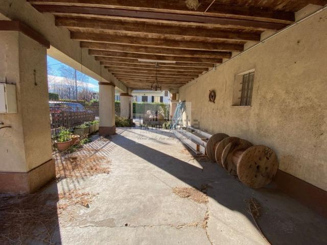 Casa in vendita a Altichiero, Padova