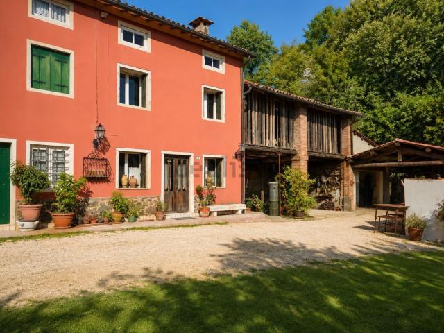 Casa in vendita a Arzignano, Veneto