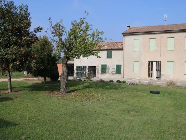 Casa in vendita a Castelnovo Bariano, Veneto