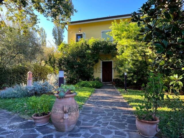 Casa in vendita a Marche, Pesaro E Urbino