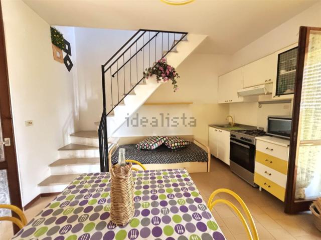 Casa in vendita a Marina di Roseto Capo Spulico, Calabria